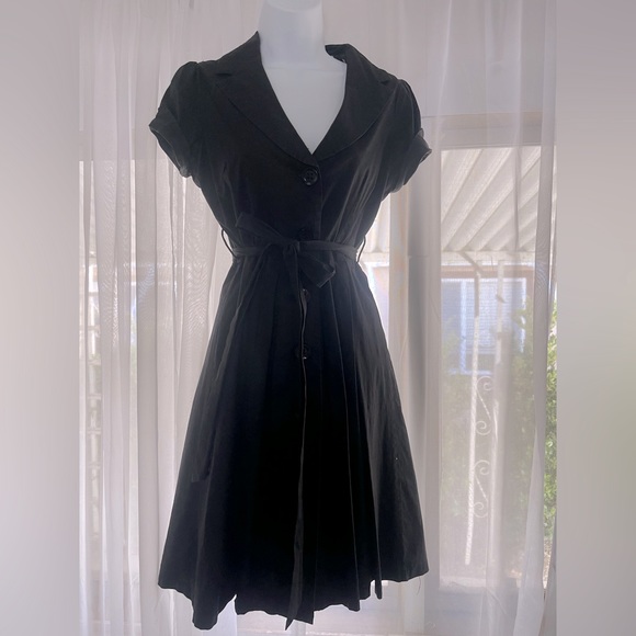 Button Up Vintage Style Dress - Picture 2 of 6